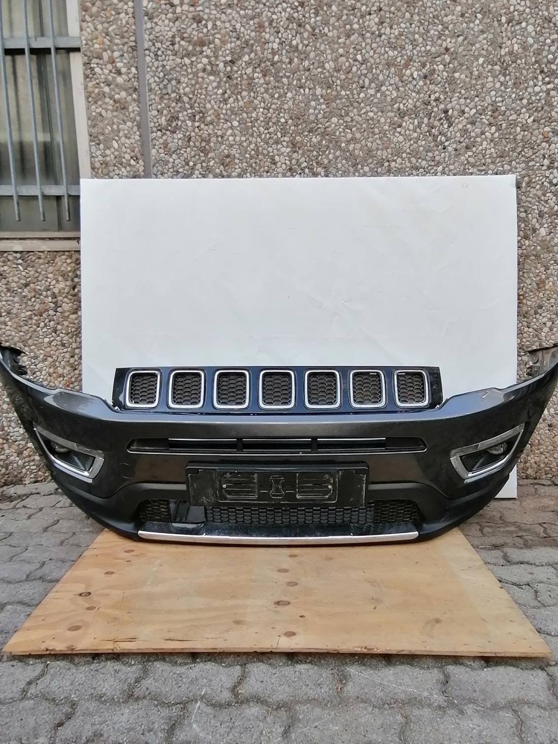 Paraurti ant. parte sup.